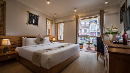 Deluxe Room with garden view
