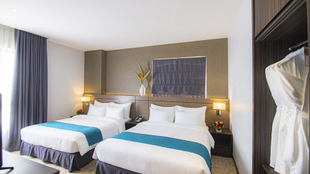 Family Suite Triple Sea View