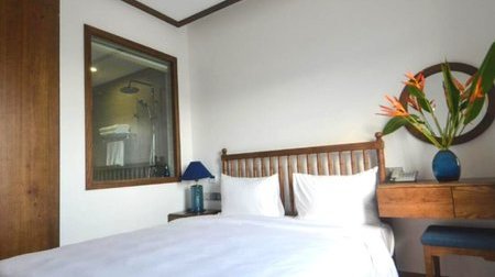 Deluxe Room Lake View