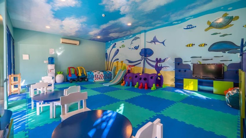 Kids Club L'Azure Resort and Spa Phú Quốc
