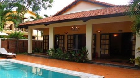 Honeymoon pool villa