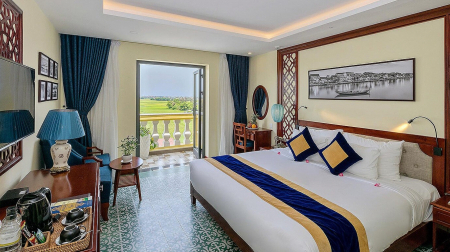 Deluxe Rice Field View Balcony