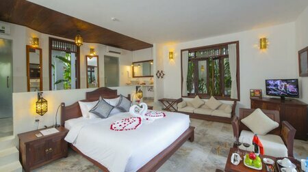 Palm View Villa room (BB)