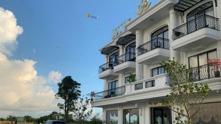 Lotus Hotel Ninh Bình