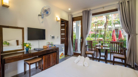 Double Pool View Room