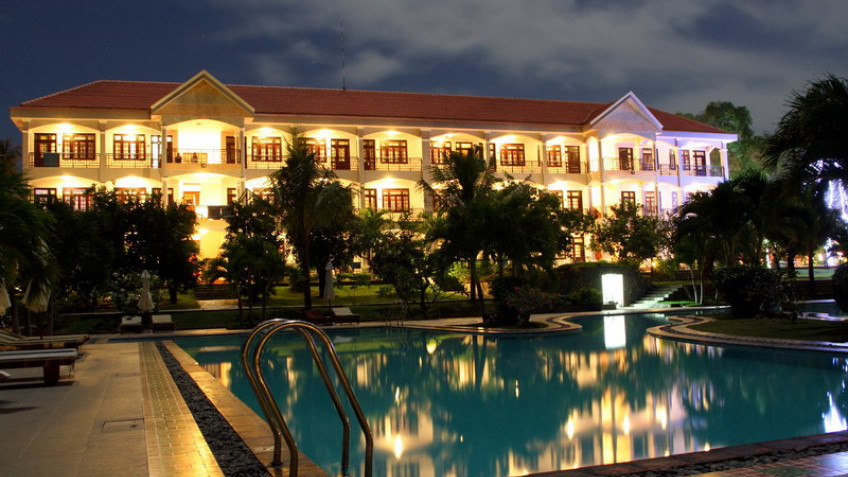 Bể Bơi De Century Resort & Spa Phan Thiết