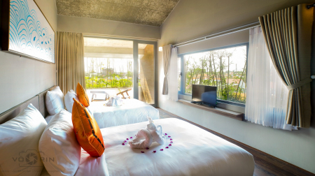 Pool View Family Suite