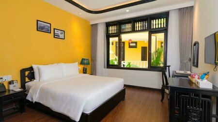 Superior Garden View (BB)