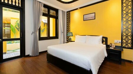 Family Connecting Room (BB)