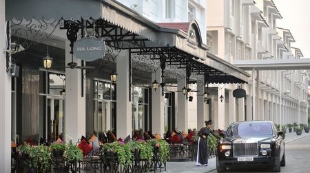 Paradise Suites Hotel Hạ Long