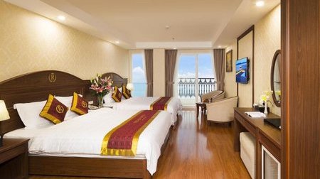 Grand Deluxe Partial Sea View