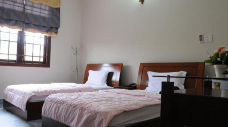 Superior Garden view