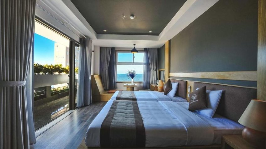 Suite Seaview with Balcony