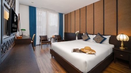 Deluxe Double Partial Seaview
