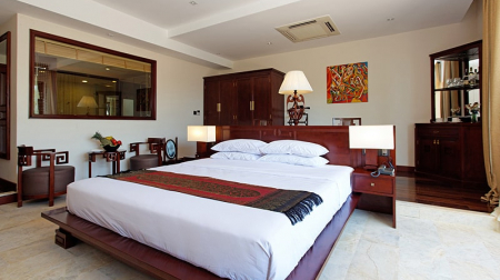 Deluxe Hướng Vườn