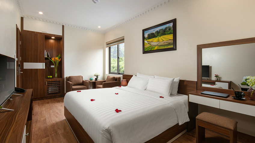 Phòng Deluxe Double With Mountain View Tam Cốc Holiday Hotel & Villa