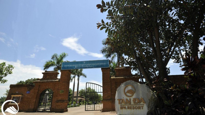 tan-da-spa-resort-53c8a524ba2ba.jpg