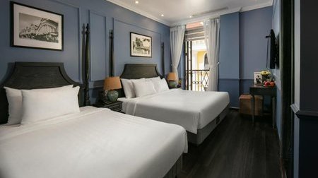 Phòng Premium Twin with Sea View Balcony