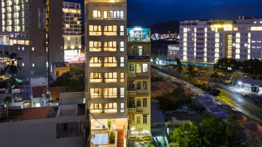 the-swan-hotel-nha-trang-627b62b7433c6.jpg
