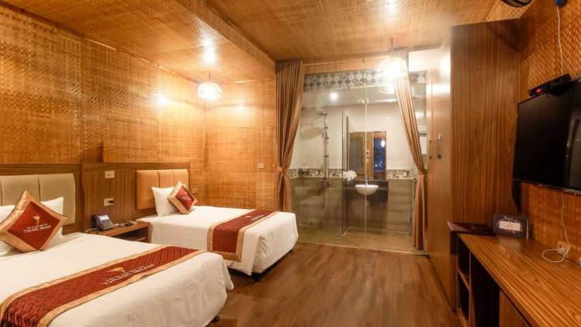 Deluxe Twin Room Tại Resort Thung Nham