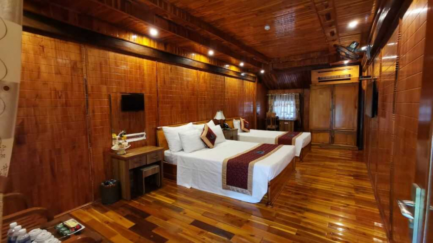 Deluxe Triple Room Tại Thung Nham Resort 4*