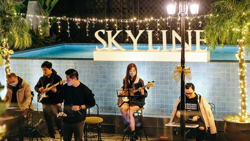 Đêm nhạc được tổ chức tại SkyLine Lounge