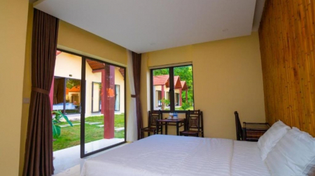 Phòng Gia Đình Nhìn Ra Vườn