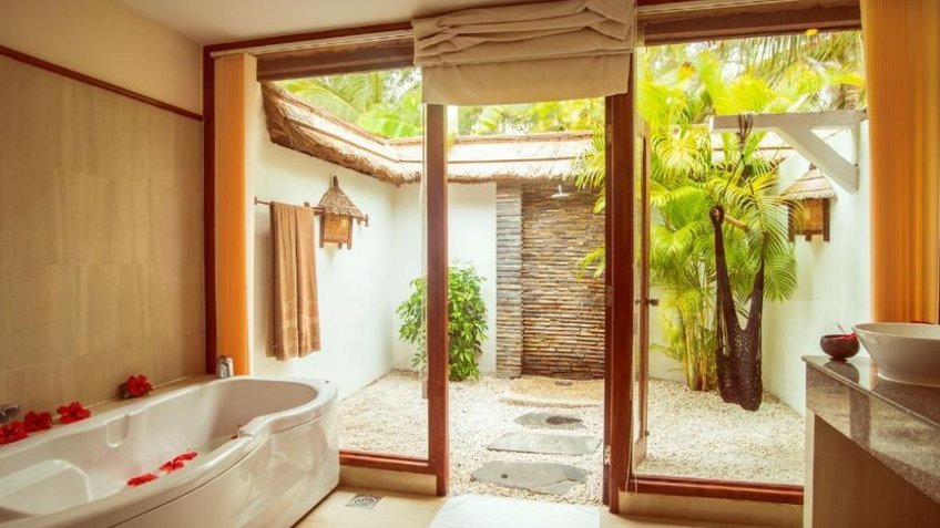 Phòng tắm được thiết kế độc đáo, gần gũi với thiên nhiên