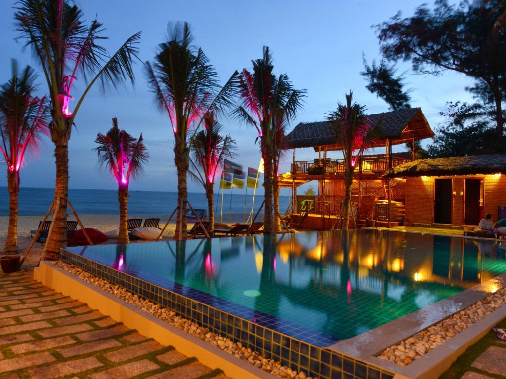 Hồ bơi Ananda Resort Mũi Né Phan Thiêt