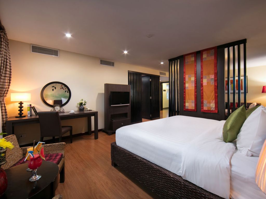 Phòng Suite Park View Anise Hotel & Spa Hà Nội 3*