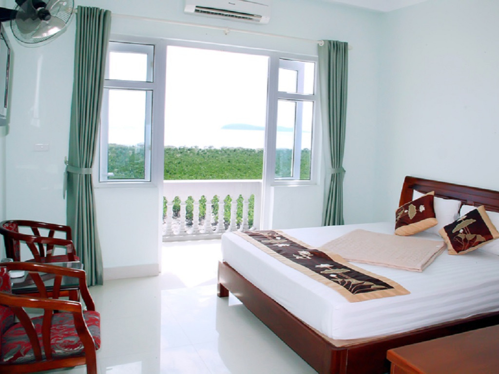 Phòng Deluxe Double Tại Ann Quảng Ninh Hotel