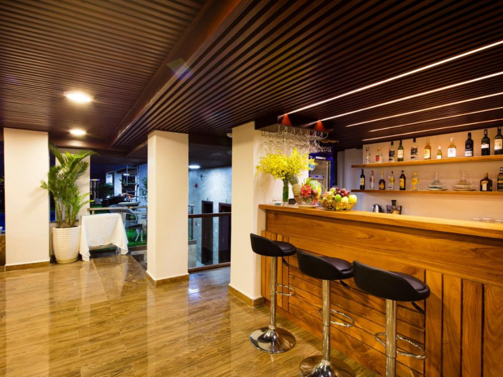 Quầy Bar Apus Nha Trang Hotel