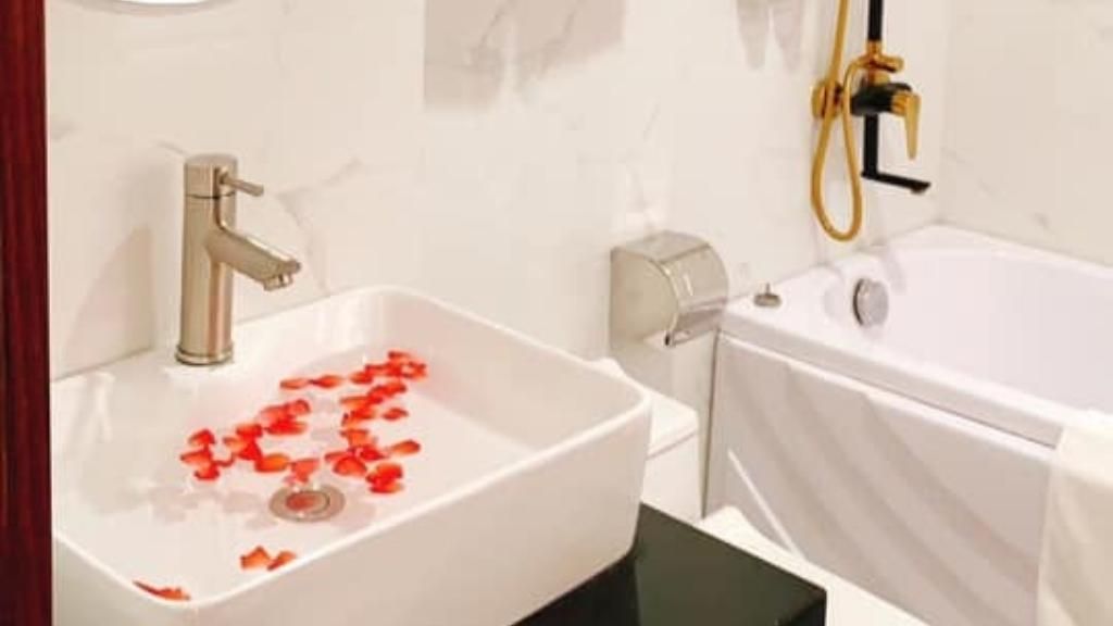 Nhà tắm tiện nghi