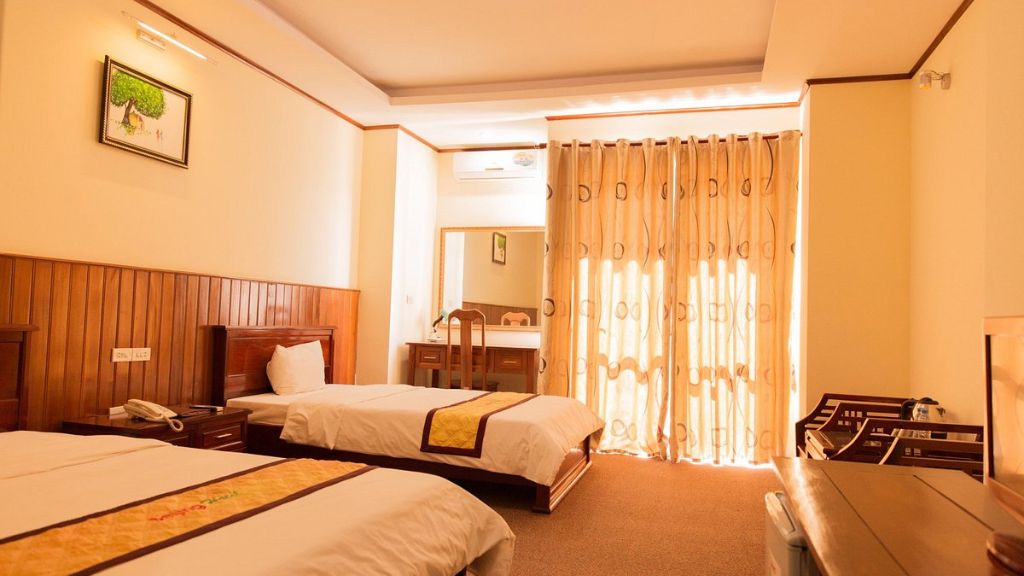 Màu chủ đạo là tone màu ấm