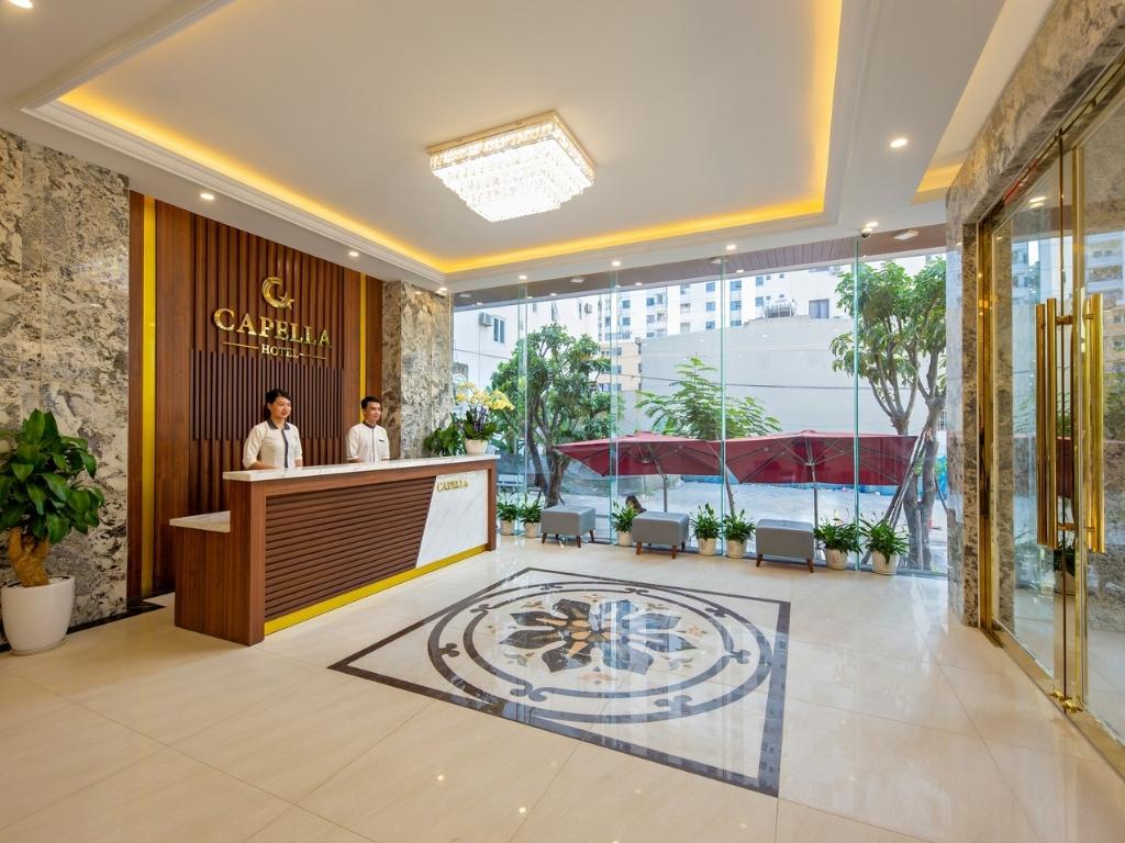 Sảnh lễ tân Capella Danang Hotel & Apartment