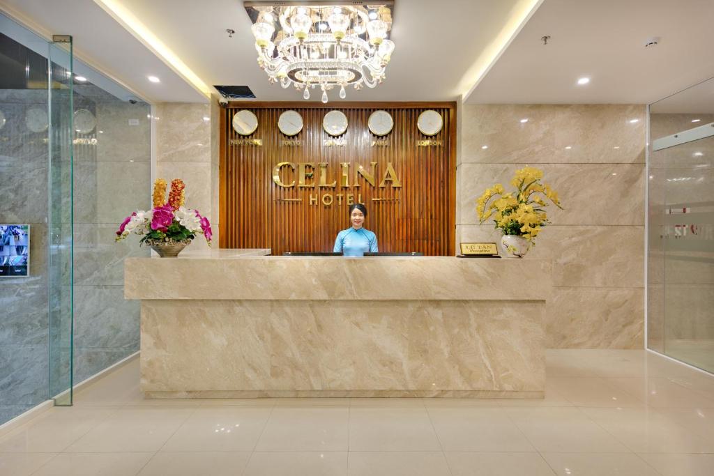 Lễ tân Celina Hotel & Apartment Đà Nẵng