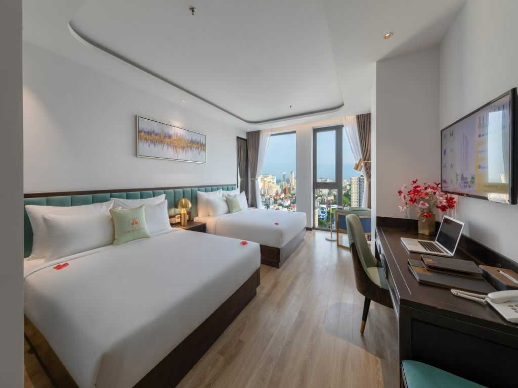 Luxury Twin City View Tại Cordial Grand Hotel