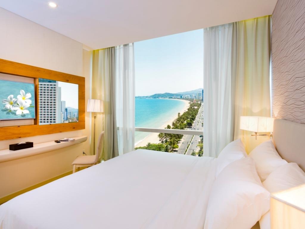 Phòng Suite tại Diamond Bay 5 sao