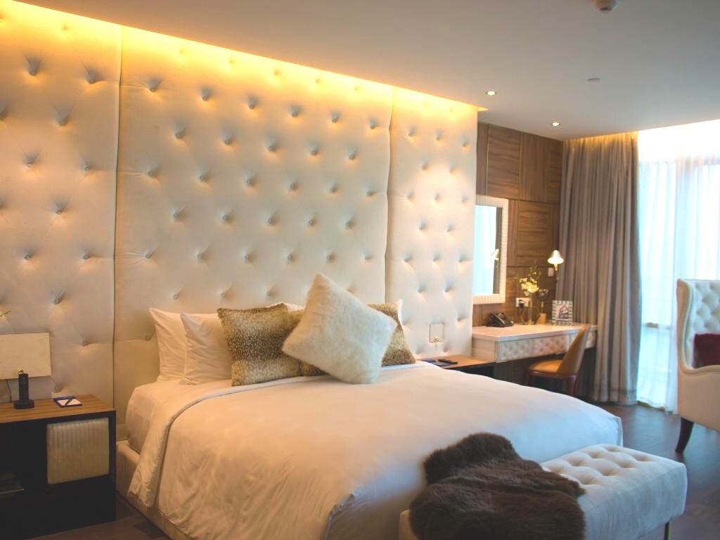 Phòng Elite Suite tại khách sạn Diamond Bay