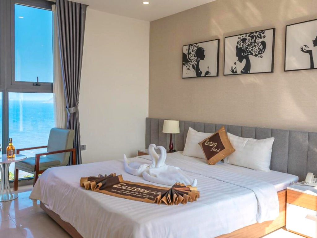 Phòng Superior Double tại Ecstasy Hotel