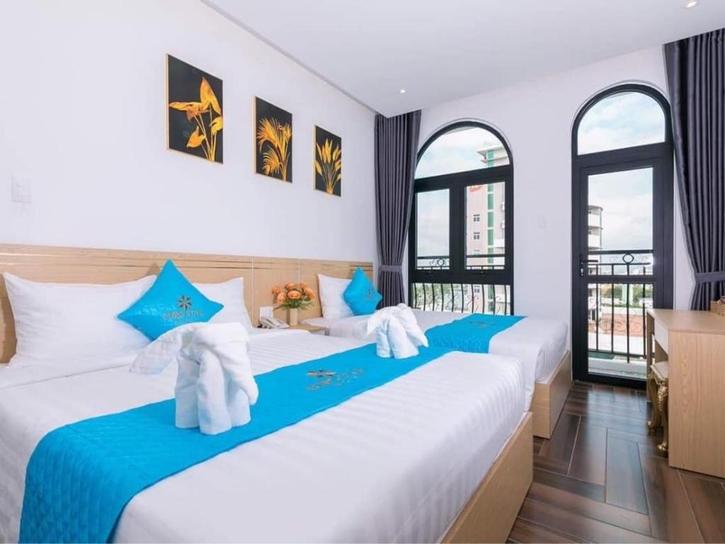 Phòng Superior Double tại Euro Star Riverside Hotel