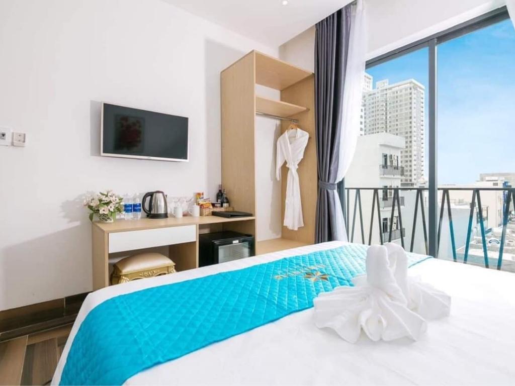 Phòng Superior Double tại Euro Star Riverside Đà Nẵng