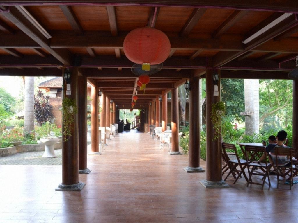 Hành lang tại Resort  Family Yên Bài