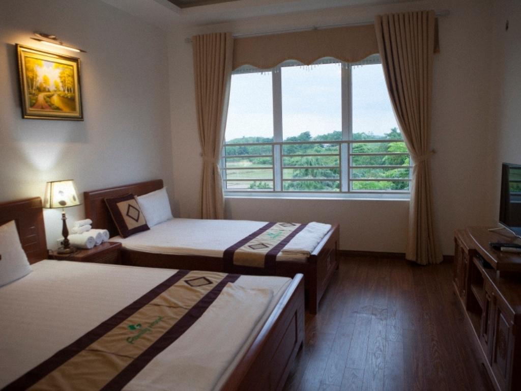 Khách sạn White Ocean vip phòng 305 tại Family Yên Bài Resort 3 sao