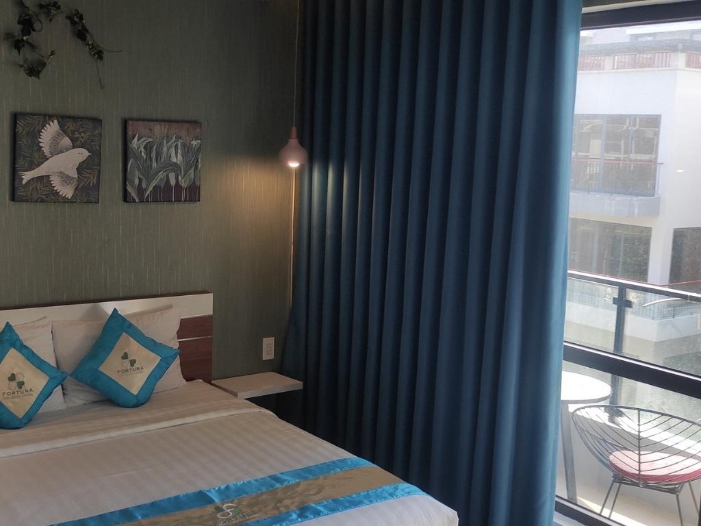 Phòng Deluxe Twin with View tại Fortuna 3 sao