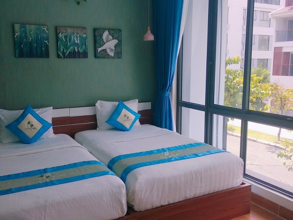 Phòng Deluxe Double with Balcony tại khách sạn Fortuna Phú Quốc 3 sao