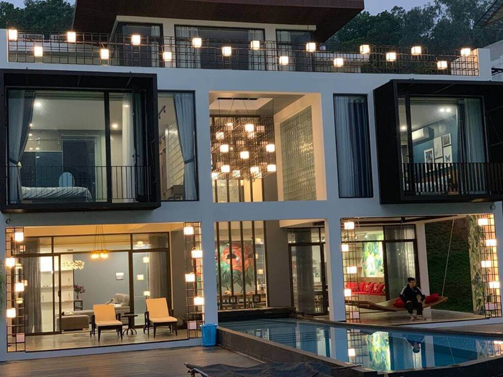 Front Pool Villa
