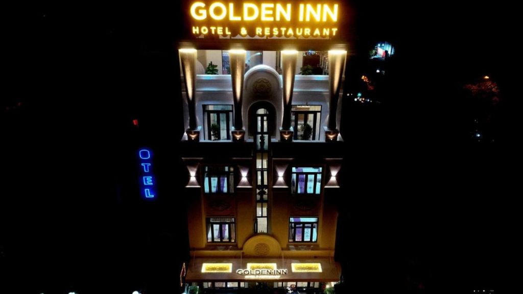 Toàn cảnh về đêm của Golden Inn Hotel Huế