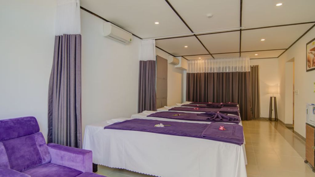 Purple Pearl Spa với thiết kế kín đáo