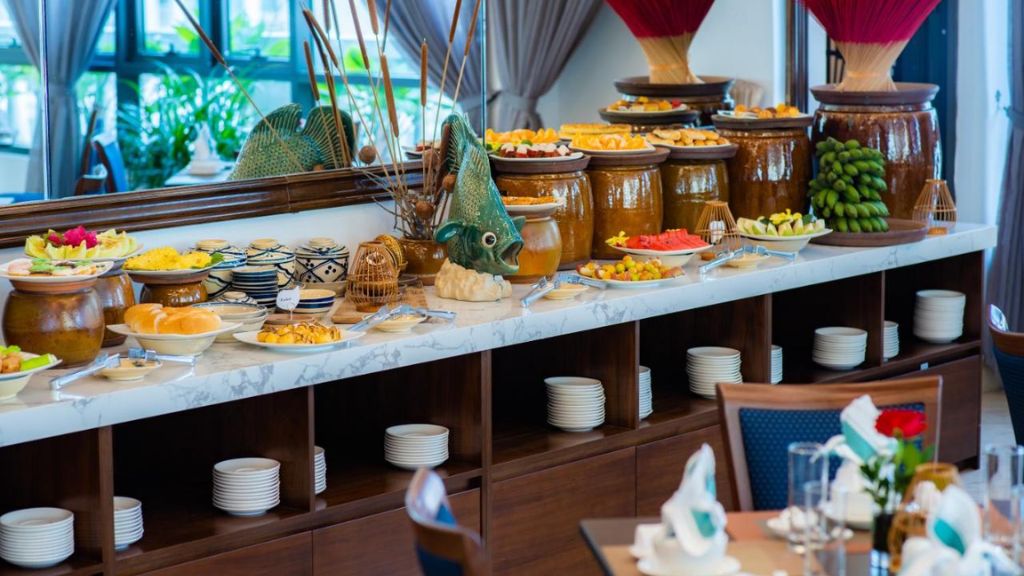 Buffet sáng của nhà hàng